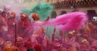 Apa yang dimaksud dengan Festival Holi?